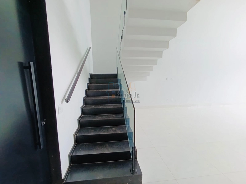 Sobrado 3 suítes + escritório em condomínio fechado - Jardins Parma : 12ª foto da galeria de imagens do imóvel