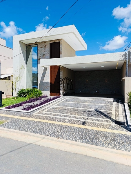 Casa térrea 3 suítes em condomínio fechado - Jardins Bolonha : 3ª foto da galeria de imagens do imóvel