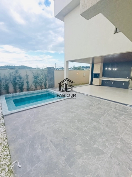 Casa sub-térrea 03 suítes em condomínio fechado  - Jardins Nápoles : 23ª foto da galeria de imagens do imóvel