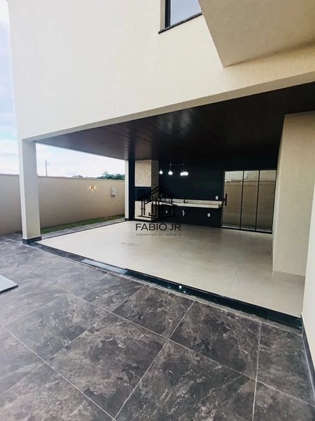 Casa sub-térrea 03 suítes em condomínio fechado  - Jardins Nápoles : 19ª foto da galeria de imagens do imóvel