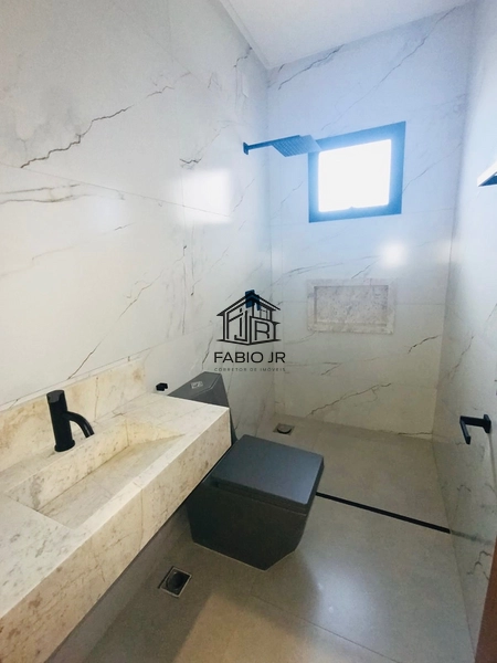 Casa sub-térrea 03 suítes em condomínio fechado  - Jardins Nápoles : 8ª foto da galeria de imagens do imóvel