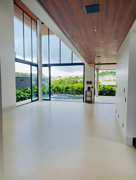 Sobrado amplo, 4 suítes em condomínio fechado - Jardins Bolonha: 2ª foto da galeria de imagens do imóvel