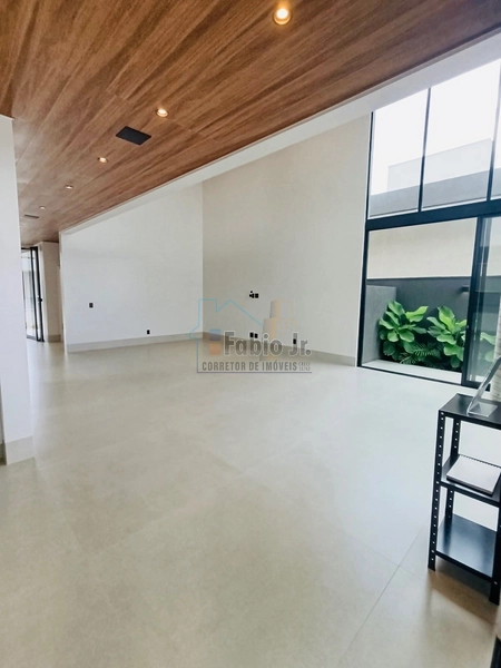 Sobrado amplo, 4 suítes em condomínio fechado - Jardins Bolonha: 4ª foto da galeria de imagens do imóvel