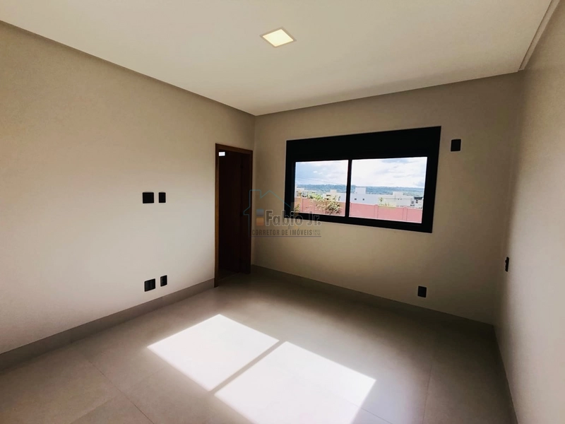 Sobrado 4 suítes em condomínio fechado - Jardins Parma : 18ª foto da galeria de imagens do imóvel