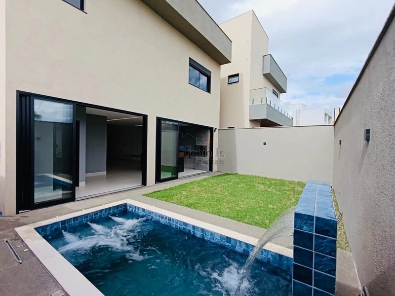 Sobrado 4 suítes em condomínio fechado - Jardins Parma : 10ª foto da galeria de imagens do imóvel