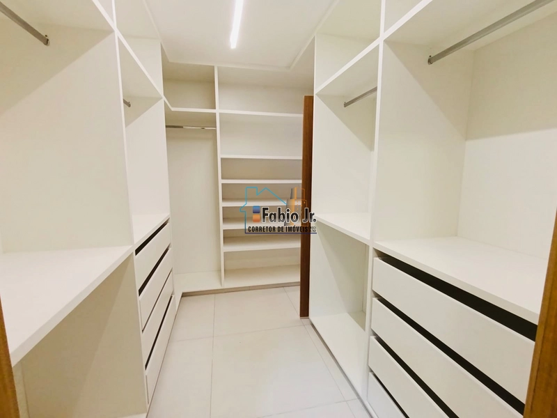 Casa térrea 3 suítes em Condomínio Fechado - Jardins Nápoles : 13ª foto da galeria de imagens do imóvel