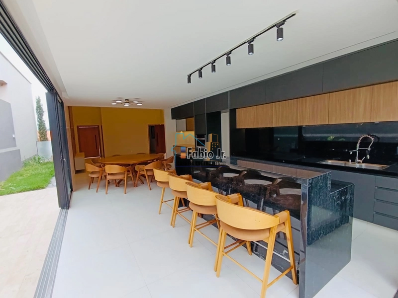 Casa térrea 3 suítes em Condomínio Fechado - Jardins Nápoles : 6ª foto da galeria de imagens do imóvel