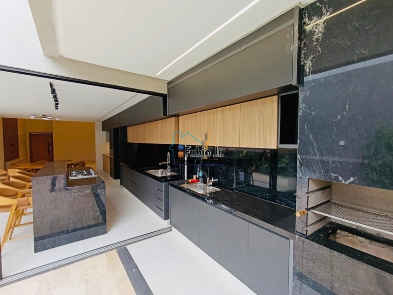 Casa térrea 3 suítes em Condomínio Fechado - Jardins Nápoles : 9ª foto da galeria de imagens do imóvel