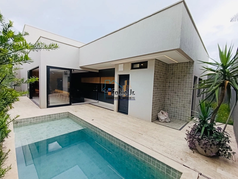 Casa térrea 3 suítes em Condomínio Fechado - Jardins Nápoles : 11ª foto da galeria de imagens do imóvel