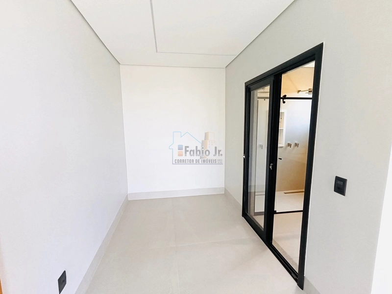 Casa térrea 3 suítes em condomínio fechado - Jardins Nápoles : 15ª foto da galeria de imagens do imóvel