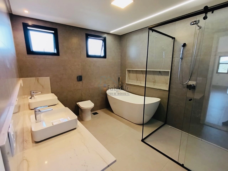 Sobrado de esquina 4 suítes plenas em condomínio fechado - Jardins Bolonha : 18ª foto da galeria de imagens do imóvel