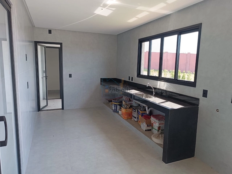 Casa térrea 4 suítes em condomínio fechado - Jardins Capri: 4ª foto da galeria de imagens do imóvel