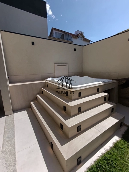 Sobrado 4 suítes plenas em condomínio fechado - Jardins Capri: 12ª foto da galeria de imagens do imóvel