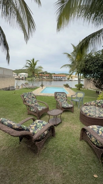 Casa na Ogiva com 7 Quartos – Canal: 2ª foto da galeria de imagens do imóvel