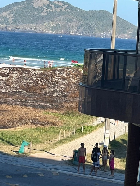 Apartamento na Praia do Forte pé na areia – Cabo Frio: 2ª foto da galeria de imagens do imóvel