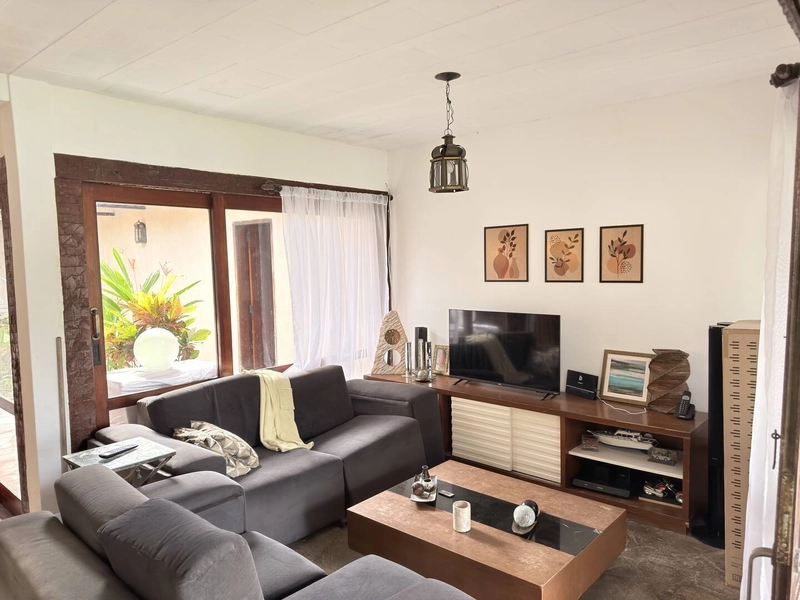 CASA NA OGIVA - CANAL NAVEGÁVEL: 2ª foto da galeria de imagens do imóvel