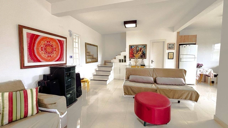 Casa de Alto - Um Refúgio Privativo com 3 Residências e Muito Verde.: 38ª foto da galeria de imagens do imóvel