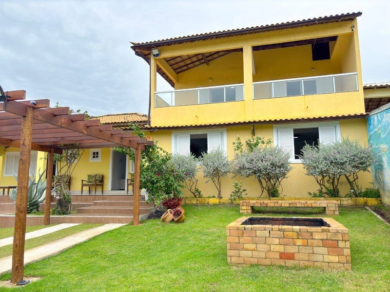 Casa de Alto - Um Refúgio Privativo com 3 Residências e Muito Verde.: 5ª foto da galeria de imagens do imóvel
