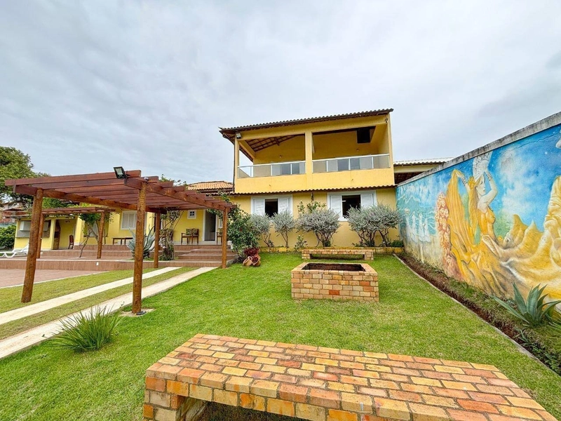 Casa de Alto - Um Refúgio Privativo com 3 Residências e Muito Verde.: 4ª foto da galeria de imagens do imóvel