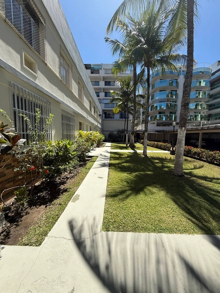 Apartamento à Venda – Bairro Algodoal, Cabo Frio: 2ª foto da galeria de imagens do imóvel