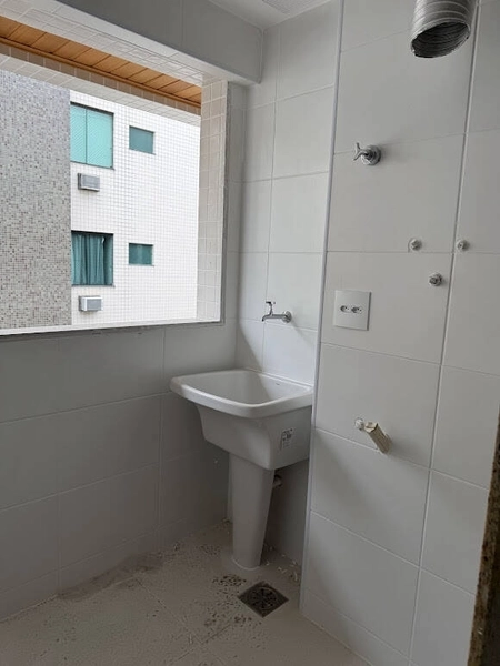 APARTAMENTO COBERTURA NOVINHO COM 2 QUARTOS 1 SUITE 1MINUTO DA PRAIA: 5ª foto da galeria de imagens do imóvel