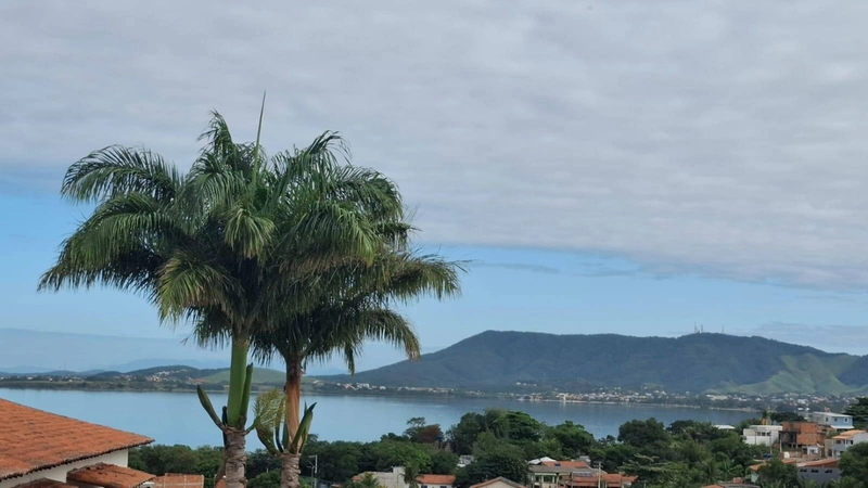 Cobertura com vista incrível, em São Pedro da Aldeia,  Poço Fundo.: 1ª foto da galeria de imagens do imóvel