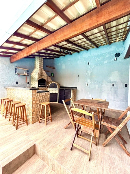 CASA DUPLEX MOBILIADA NO BOSQUE DO PERÓ – INDEPENDENTE E COMPLETA!: 1ª foto da galeria de imagens do imóvel