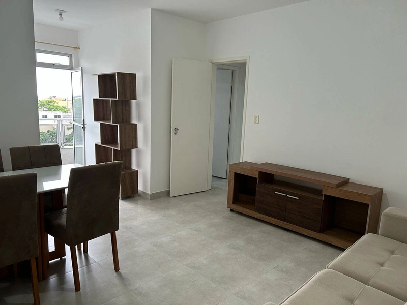 Apartamento mobiliado disponível para aluguel fixo no bairro Braga: 1ª foto da galeria de imagens do imóvel