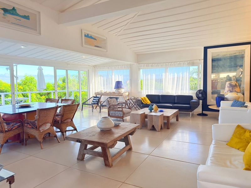 Casa a Venda Praia dos Ossos : 10ª foto da galeria de imagens do imóvel