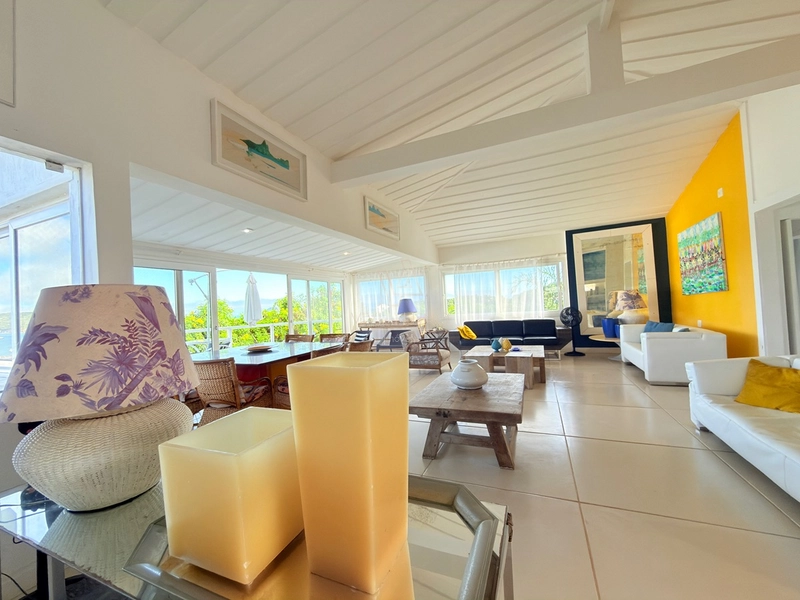 Casa a Venda Praia dos Ossos : 30ª foto da galeria de imagens do imóvel