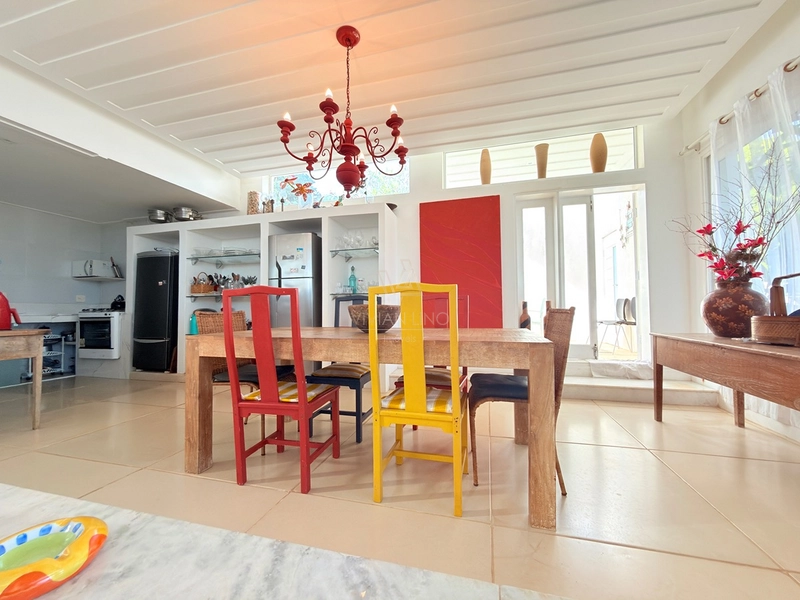 Casa a Venda Praia dos Ossos : 31ª foto da galeria de imagens do imóvel