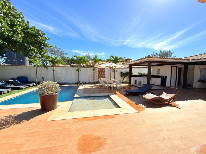 Casa 5 suítes, 1 master pé na areia com piscina na Marina, Búzios: 26ª foto da galeria de imagens do imóvel