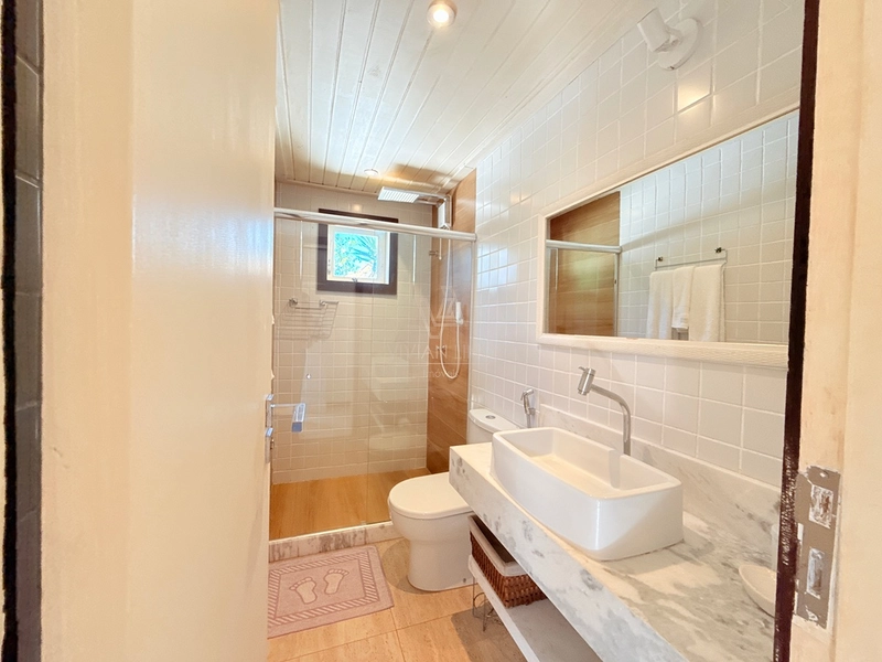 Casa 5 suítes, 1 master pé na areia com piscina na Marina, Búzios: 15ª foto da galeria de imagens do imóvel