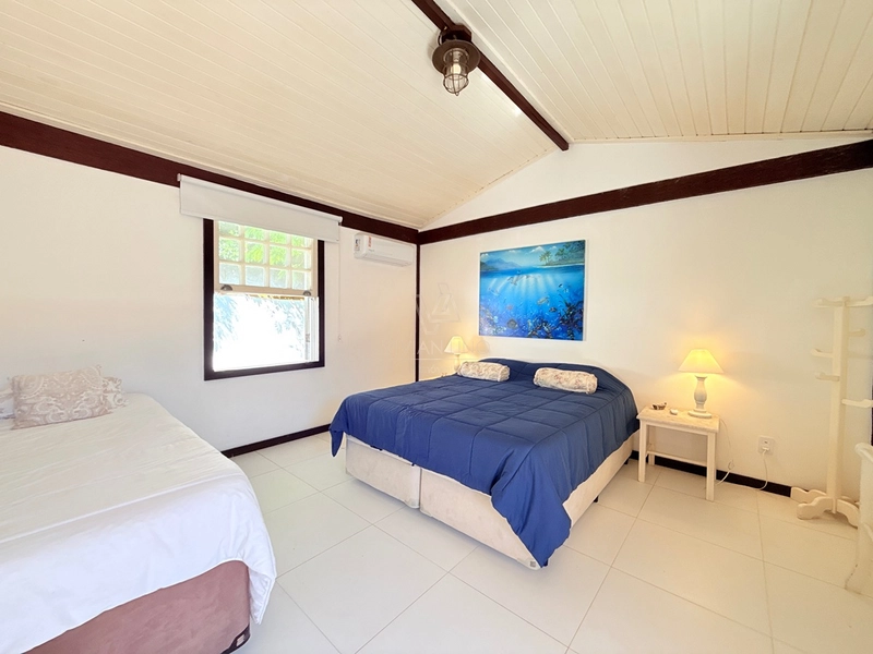 Casa 5 suítes, 1 master pé na areia com piscina na Marina, Búzios: 12ª foto da galeria de imagens do imóvel