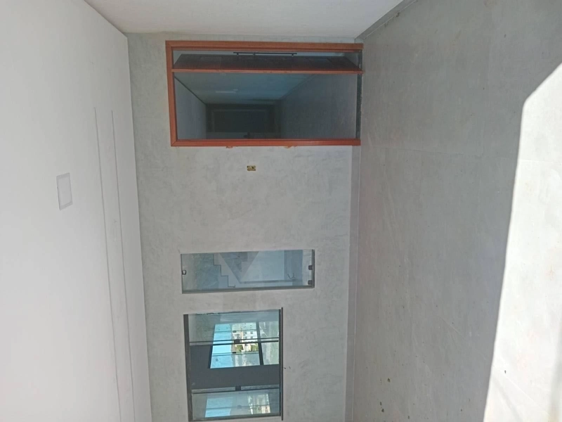 Triplex de Luxo com Vista Deslumbrante,  no Condomínio dos Pássaros.: 2ª foto da galeria de imagens do imóvel