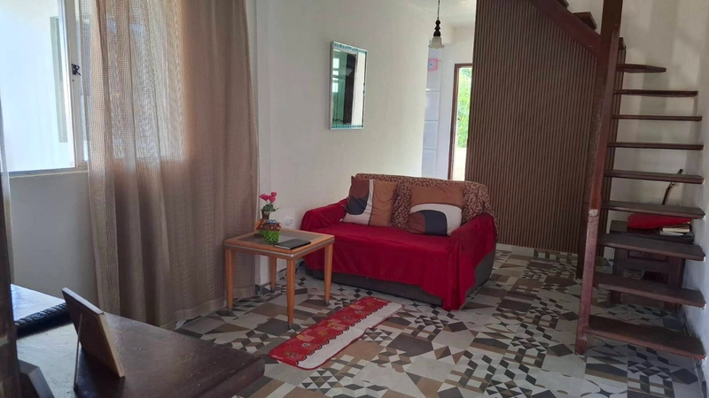 EXCELENTE CASA DUPLEX EM CONDOMÍNIO FECHADO.: 2ª foto da galeria de imagens do imóvel