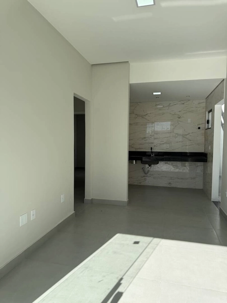 Casa à venda na Vila do Peró – Conforto, localização e praticidade!: 3ª foto da galeria de imagens do imóvel