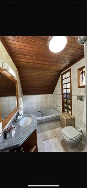 CHALÉ EM SÃO PEDRO DA SERRA: 4ª foto da galeria de imagens do imóvel