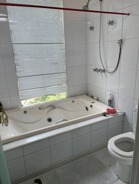 Sítio na Rasa – Um Refúgio Privativo com Três Residências e Muito Verde: 75ª foto da galeria de imagens do imóvel