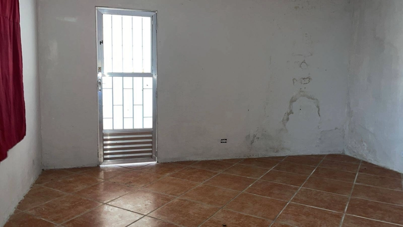 Casa Duplex, Grande e Espaçosa em São Pedro da Aldeia-RJ.: 5ª foto da galeria de imagens do imóvel