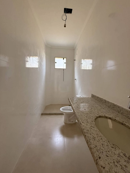 Casa Espaçosa a uma Quadra da Praia – Foguete, Cabo Frio com 3 suítes: 12ª foto da galeria de imagens do imóvel