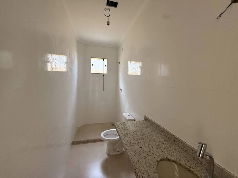 Casa Espaçosa a uma Quadra da Praia – Foguete, Cabo Frio com 3 suítes: 15ª foto da galeria de imagens do imóvel