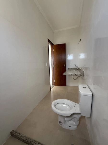 Casa Espaçosa a uma Quadra da Praia – Foguete, Cabo Frio com 3 suítes: 50ª foto da galeria de imagens do imóvel