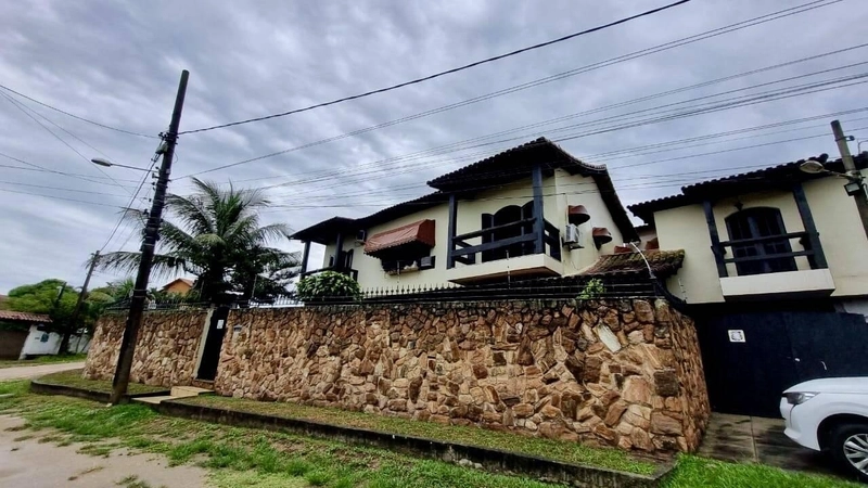 Casa à venda em São Pedro da Aldeia - Balneário, próximo à lagoa.: 1ª foto da galeria de imagens do imóvel