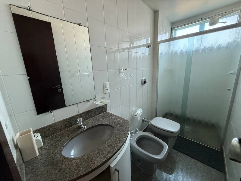 Apartamento Amplo e Varandado a 1 Minuto da Praia: 27ª foto da galeria de imagens do imóvel