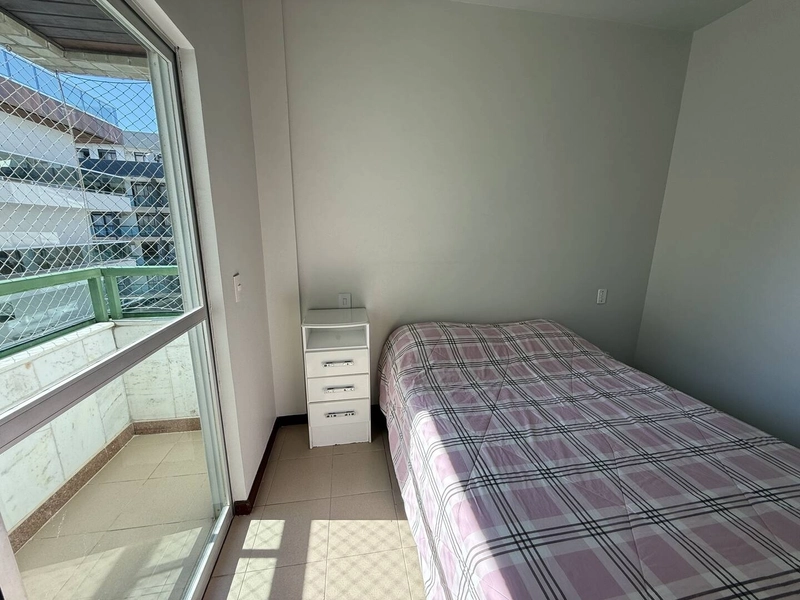 Apartamento Amplo e Varandado a 1 Minuto da Praia: 34ª foto da galeria de imagens do imóvel