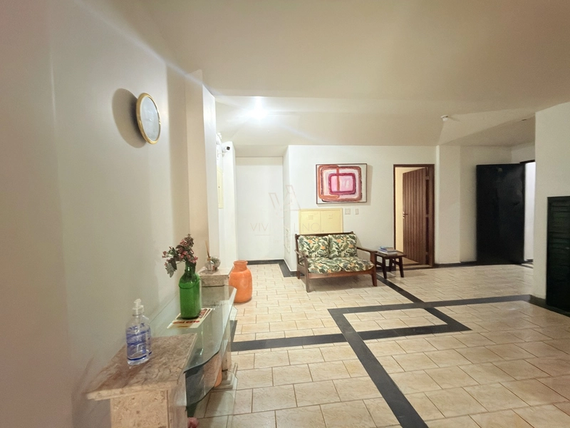 Apartamento 1 quarto, elevador, vaga de garagem Vila Nova Cabo Frio: 3ª foto da galeria de imagens do imóvel