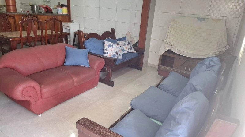 Casa Duplex à 50 metros da Praia de Unamar- Cabo Frio.: 4ª foto da galeria de imagens do imóvel