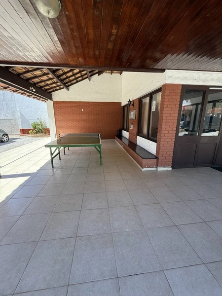 CASA EM CONDOMÍNIO NO PERÓ -  3 QUARTOS, VARANDA E A 2 MINUTOS DA PRAIA.: 13ª foto da galeria de imagens do imóvel