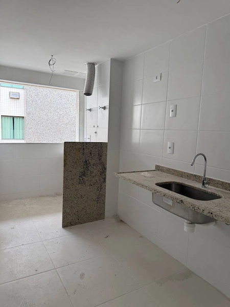 APARTAMENTO COBERTURA NOVINHO COM 2 QUARTOS 1 SUITE 1MINUTO DA PRAIA: 4ª foto da galeria de imagens do imóvel
